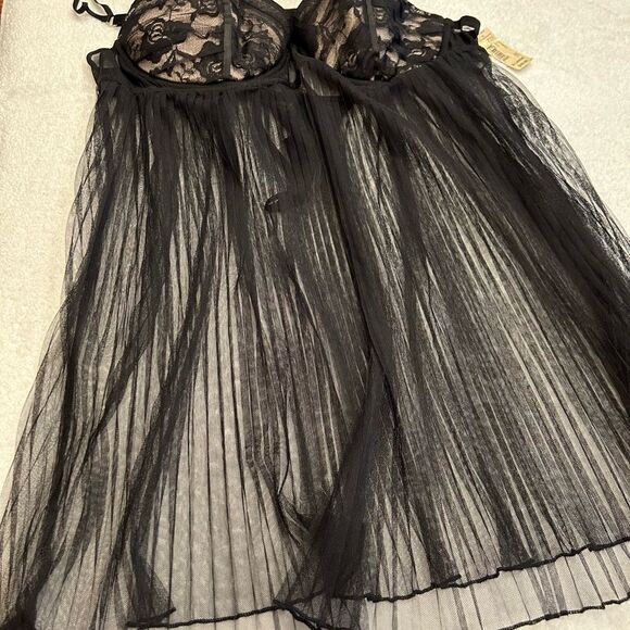 NWT Ambrielle XL black nighty see through pleats g string adjustable str… - Picture 1 of 7